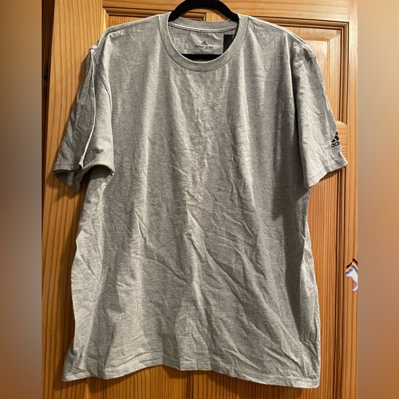 Adidas - Picture 2 of 3